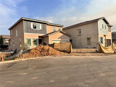 A home in Lake Elsinore