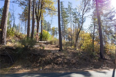 Photo of 10991 Gifford Springs Road, Cobb, CA 95426 (MLS # LC23210060) Photo of 10991 Gifford Springs Road, Cobb, CA 95426 (MLS # LC23210060)