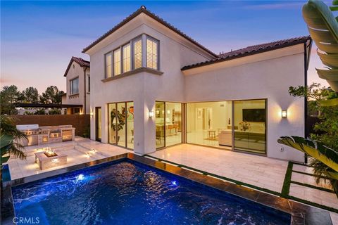 244 Coal Mine Irvine CA 92602