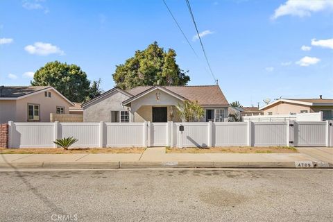 A home in El Monte