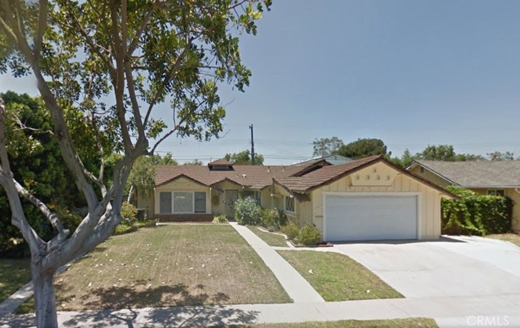 listing image 130720910518256309923
