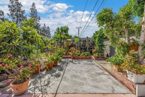 A home in Santa Fe Springs