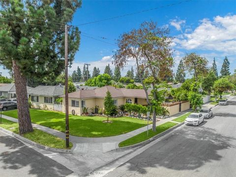 A home in Santa Fe Springs