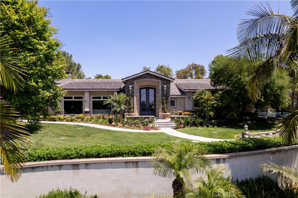 1422 Bella Vista Drive