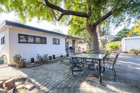 A home in Reseda