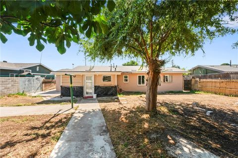 A home in Fontana