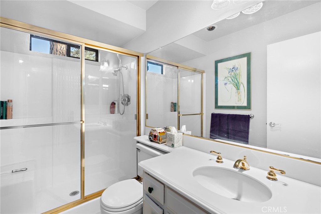 East Nine (EN) - Residential