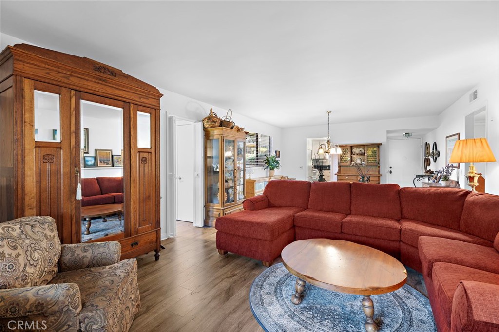 East Nine (EN) - Residential