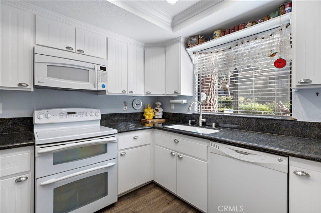 East Nine (EN) - Residential