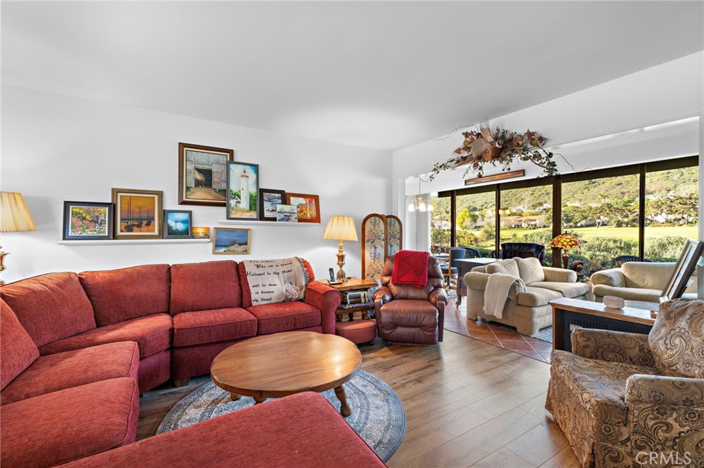 East Nine (EN) - Residential