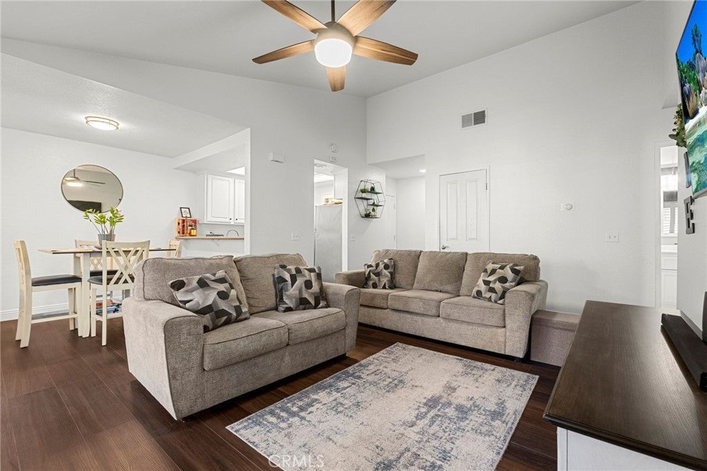 1031 S Palmetto Avenue V7