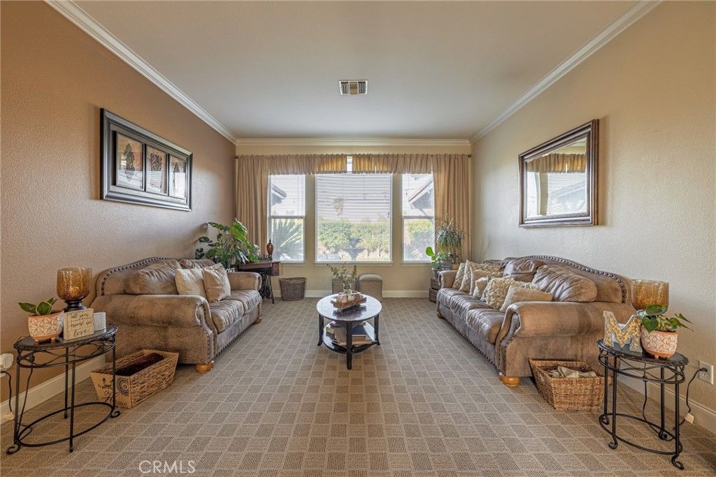 listing image 130729856379982855770
