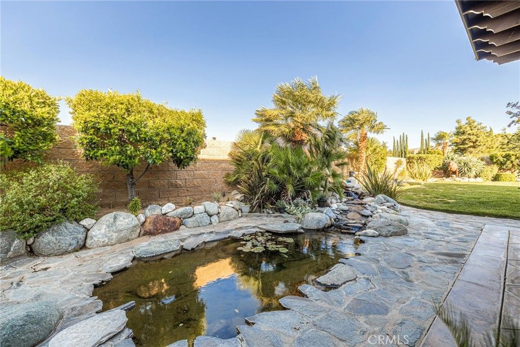 listing image 130726179711463450167