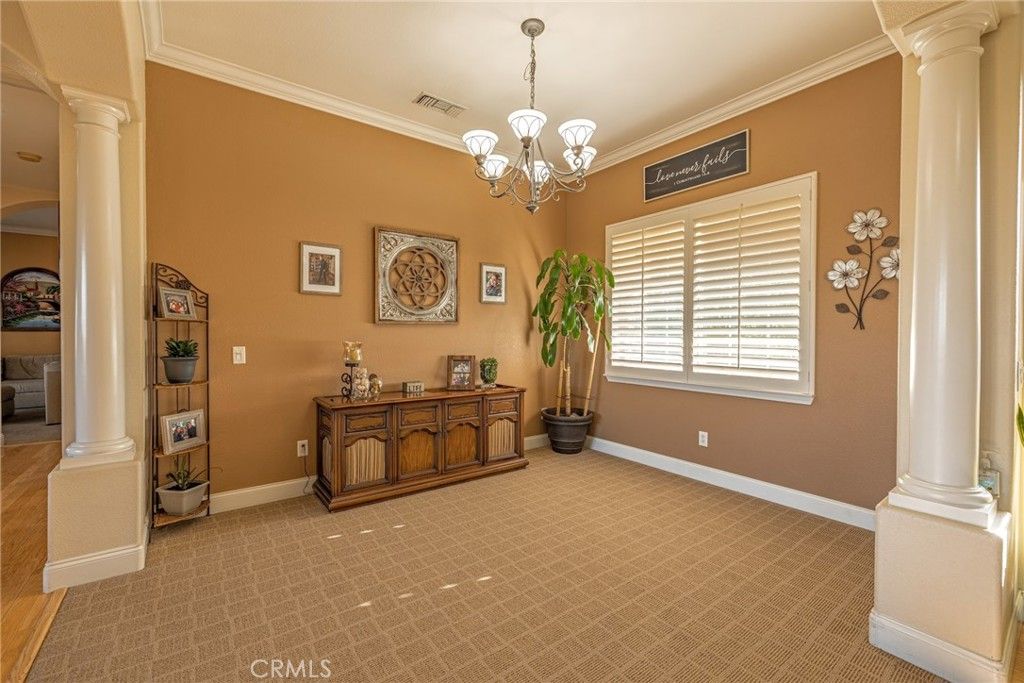 listing image 130729701522443744755