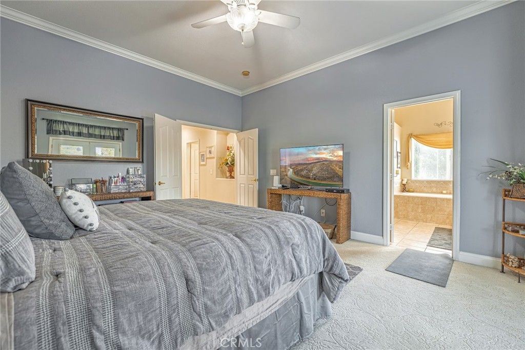 listing image 130726850866533959922