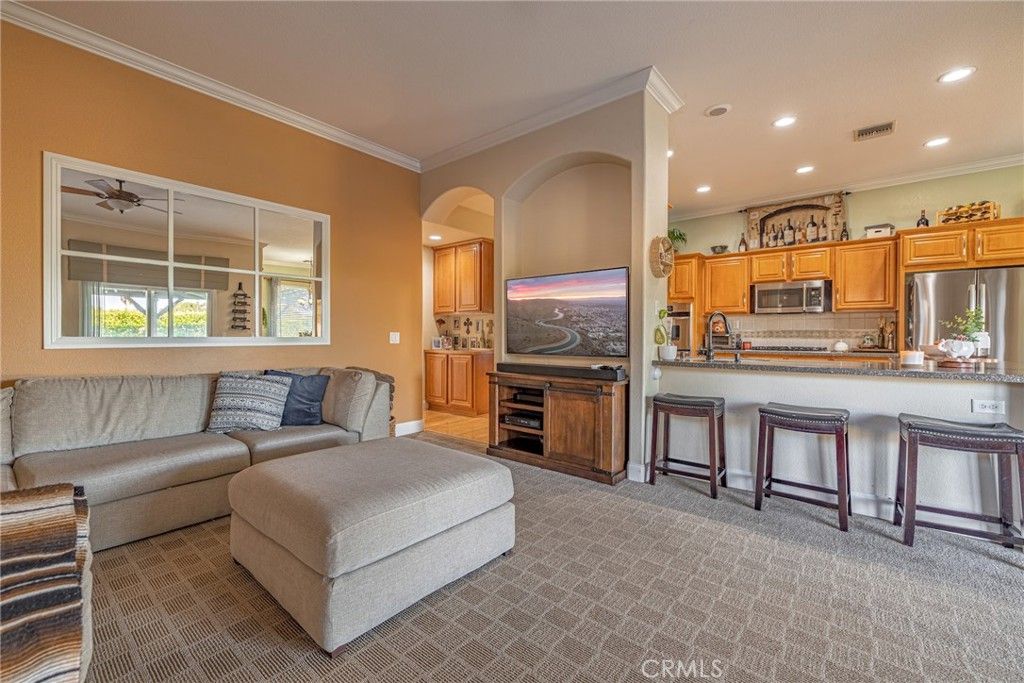 listing image 130727409218041984392