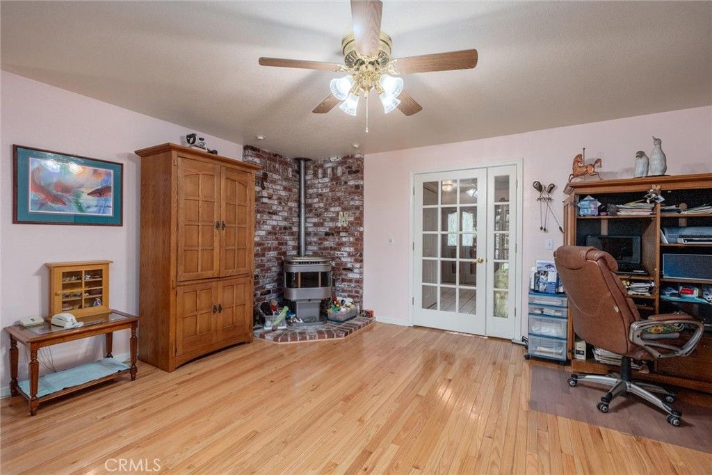 listing image 130729826822710327637