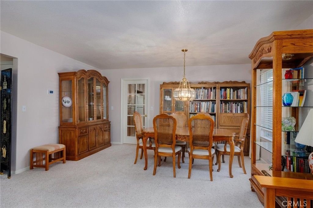 listing image 130726501112767941381