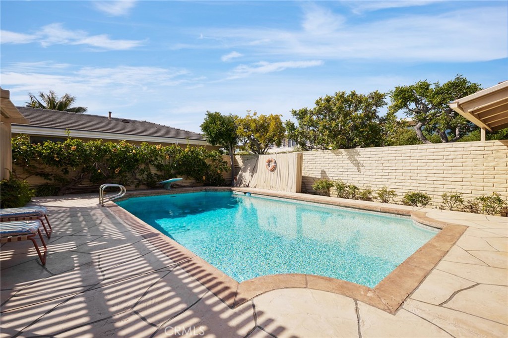 Cameo Shores (CSHO) - Residential