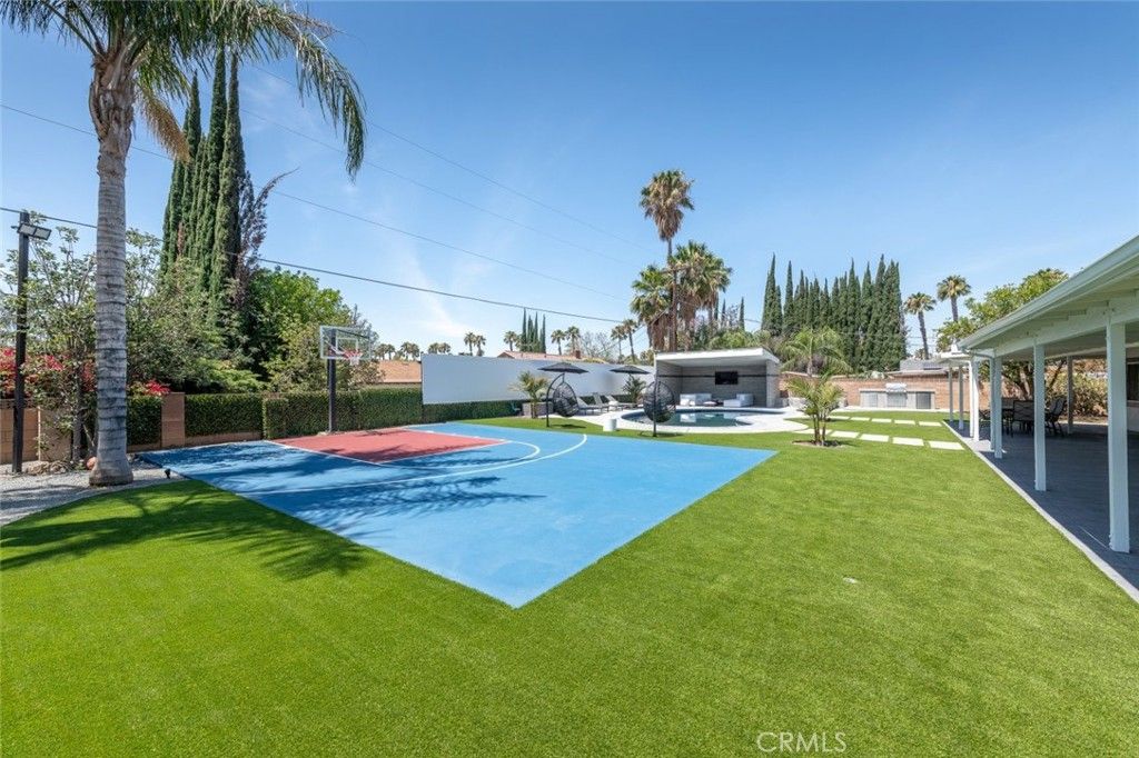 listing image 130724246661249788027