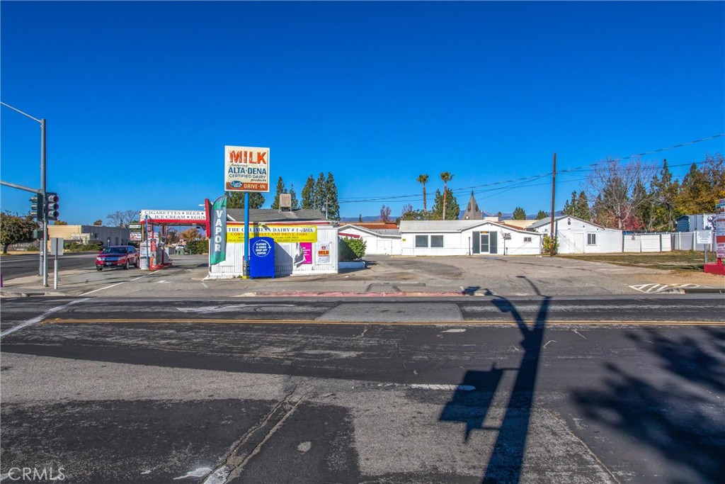 1041 Calimesa Boulevard