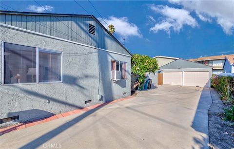 A home in Lomita