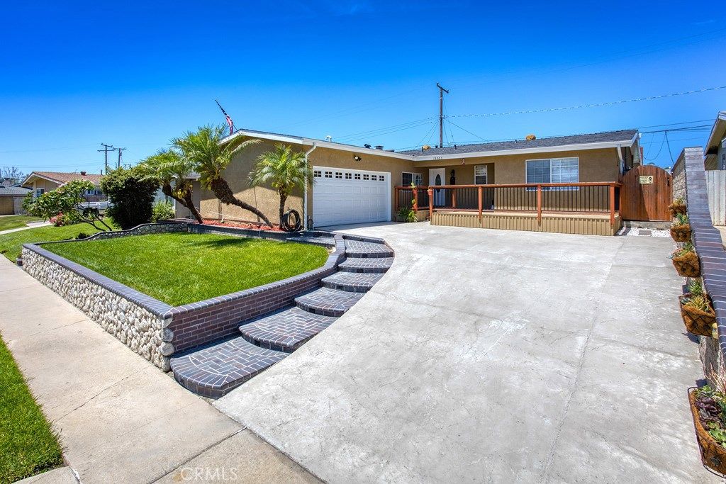 listing image 130721318413763458541