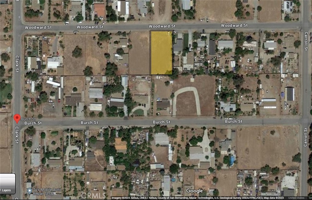 Main image without alt text