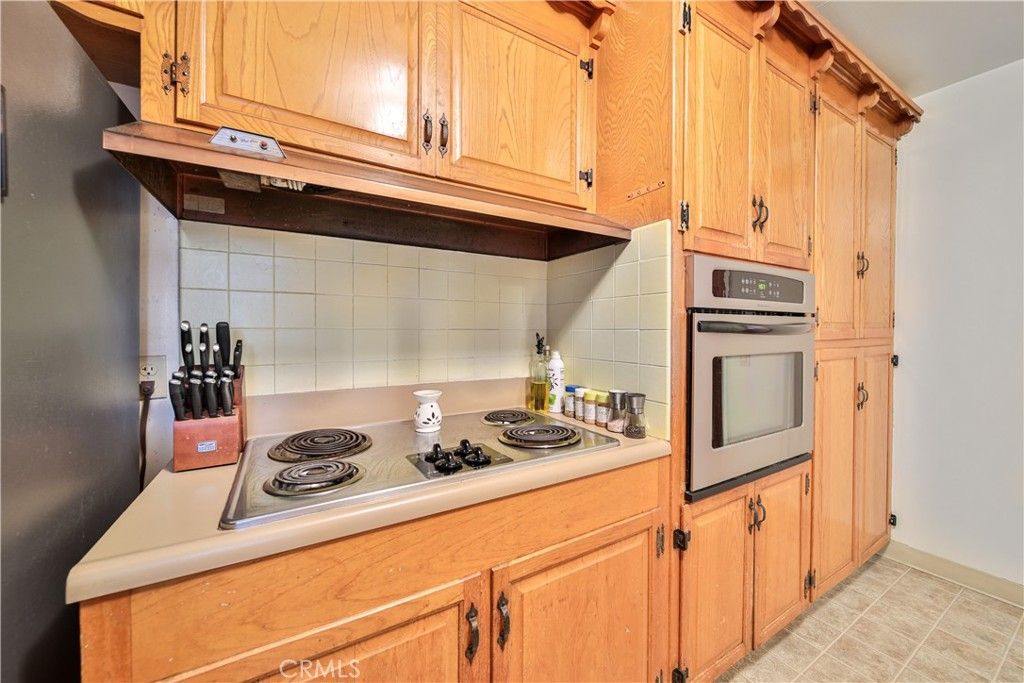 listing image 130721616724923777105
