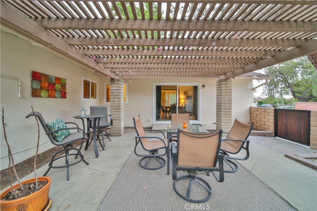 listing image 130724041711214555354