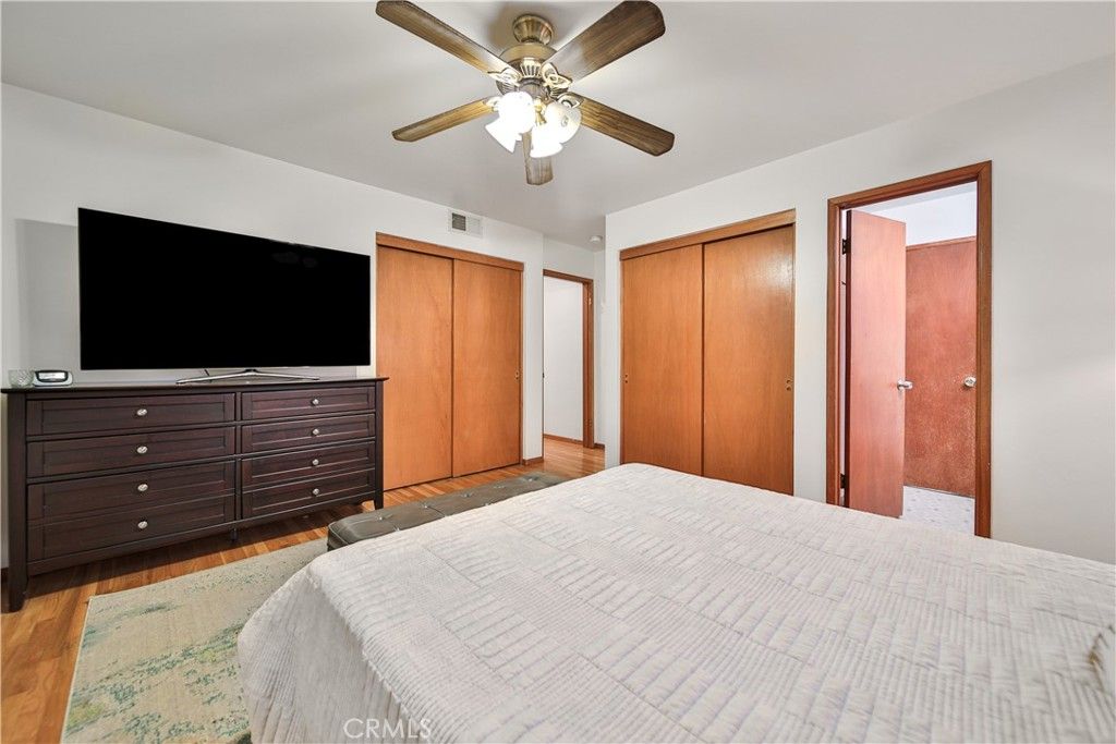 listing image 130728067816176483590