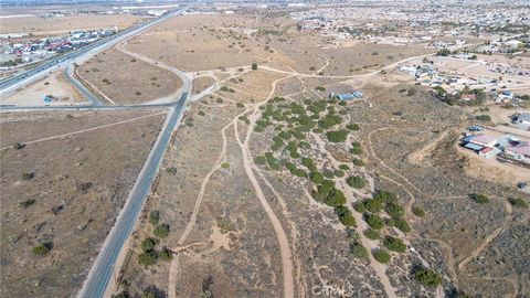 0 Mariposa Oak Hills CA 92344