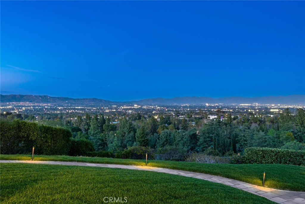Properties 4 4854 Nomad Drive