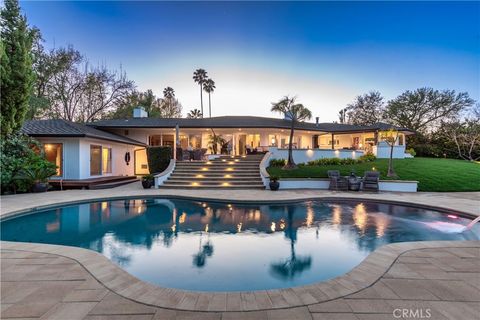 4854 Nomad Drive Woodland Hills CA 91364