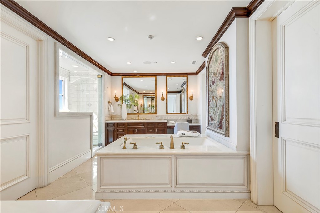 Emerald Bay (EB) - Residential