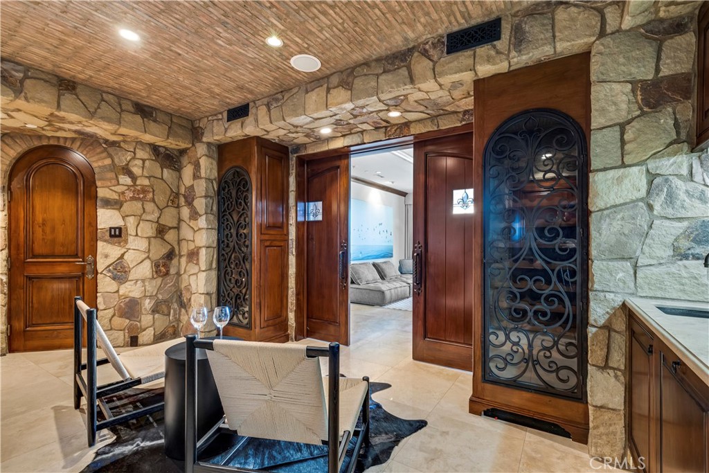 Emerald Bay (EB) - Residential