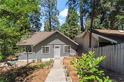 A home in Crestline