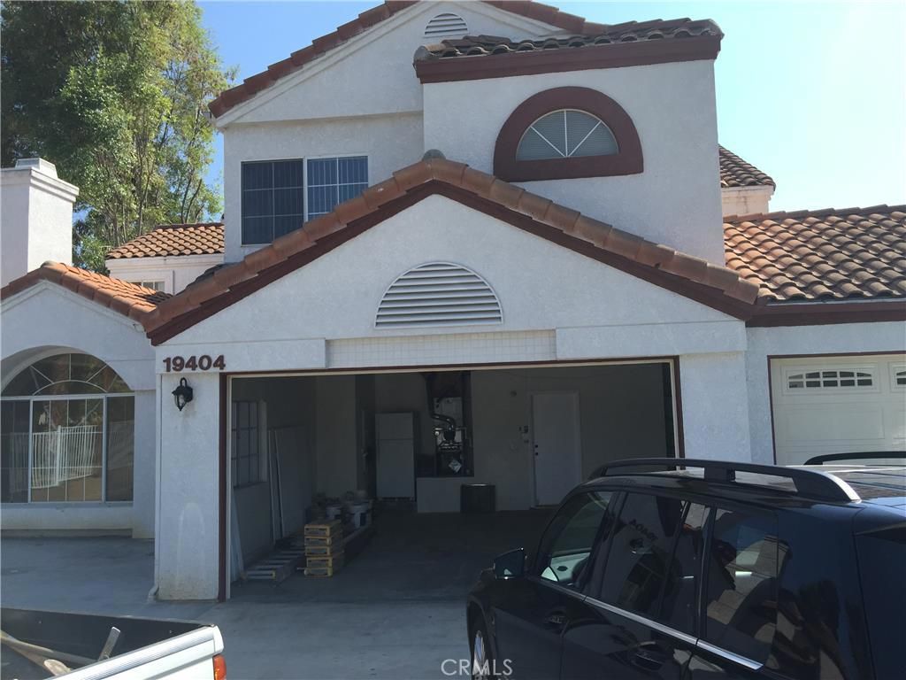 listing image 130727000253441633856