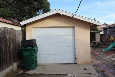 A home in Inglewood