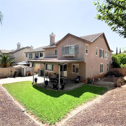 A home in Lake Elsinore