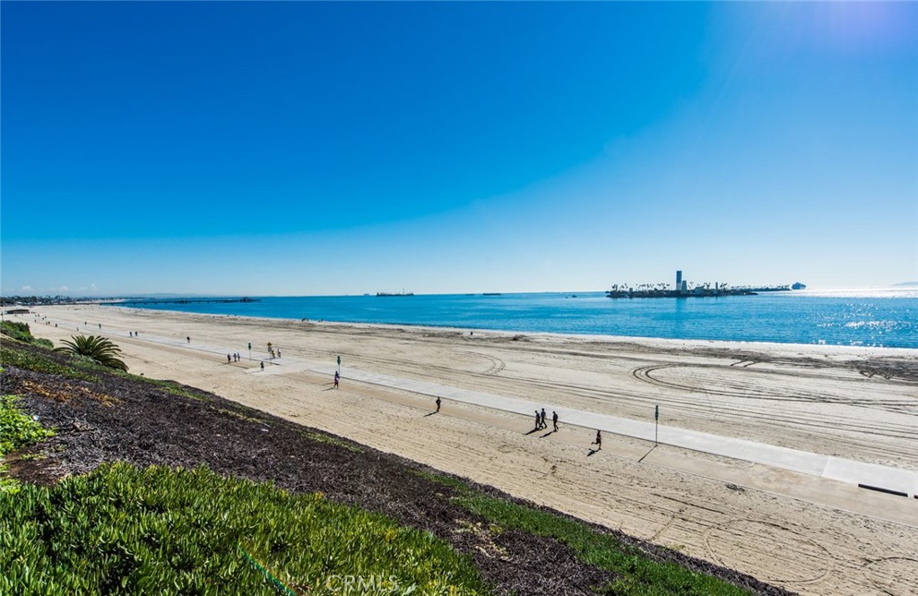 ,Harbor Place Towers - Residential Lease