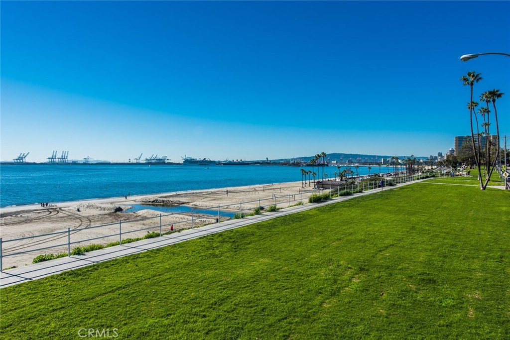 ,Harbor Place Towers - Residential Lease