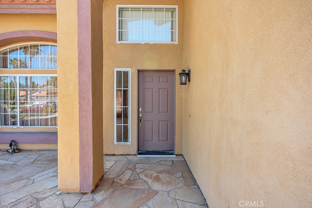 Photo 5 of 71 of 40111 Palmetto Drive house