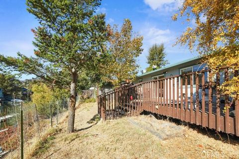 A home in Clearlake Oaks