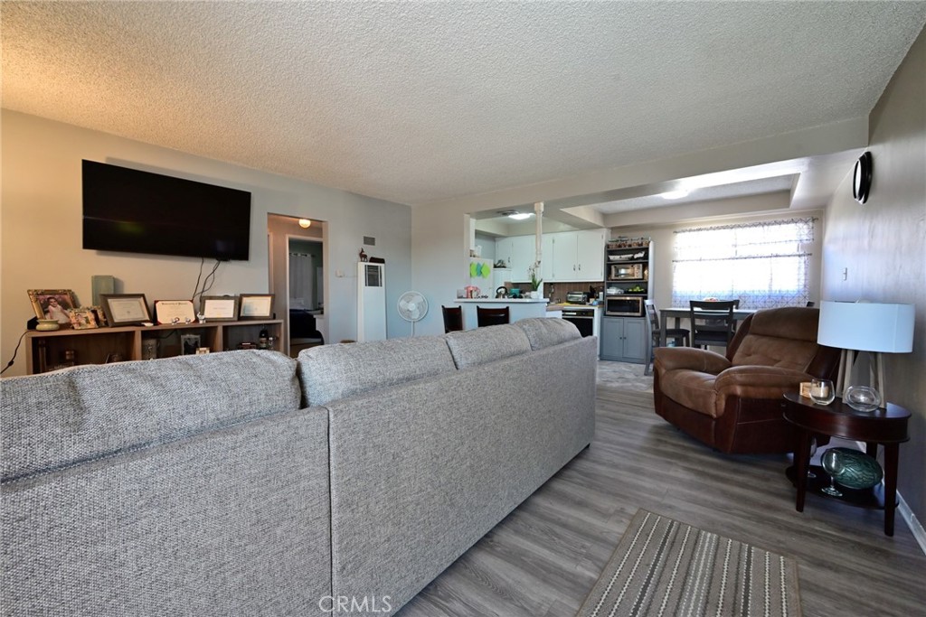 Properties 4 428 N Garfield Avenue