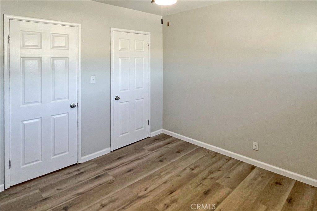 listing image 130721251296336643754