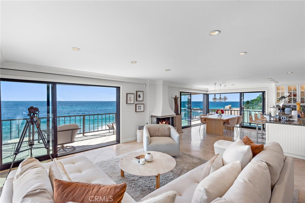 31423 South Coast Highway Penthouse 1

                                                                             Laguna Beach                                

                                    , CA - $6,495,000