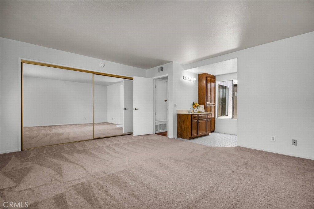 Photo 23 of 35 of 26116 Narbonne Avenue H townhome