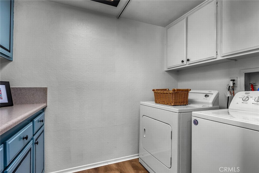Photo 13 of 35 of 26116 Narbonne Avenue H townhome
