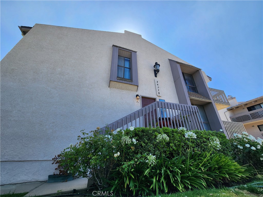 View Lomita, CA 90717 townhome